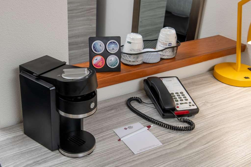 Best Western Plus Beckley Inn Room photo